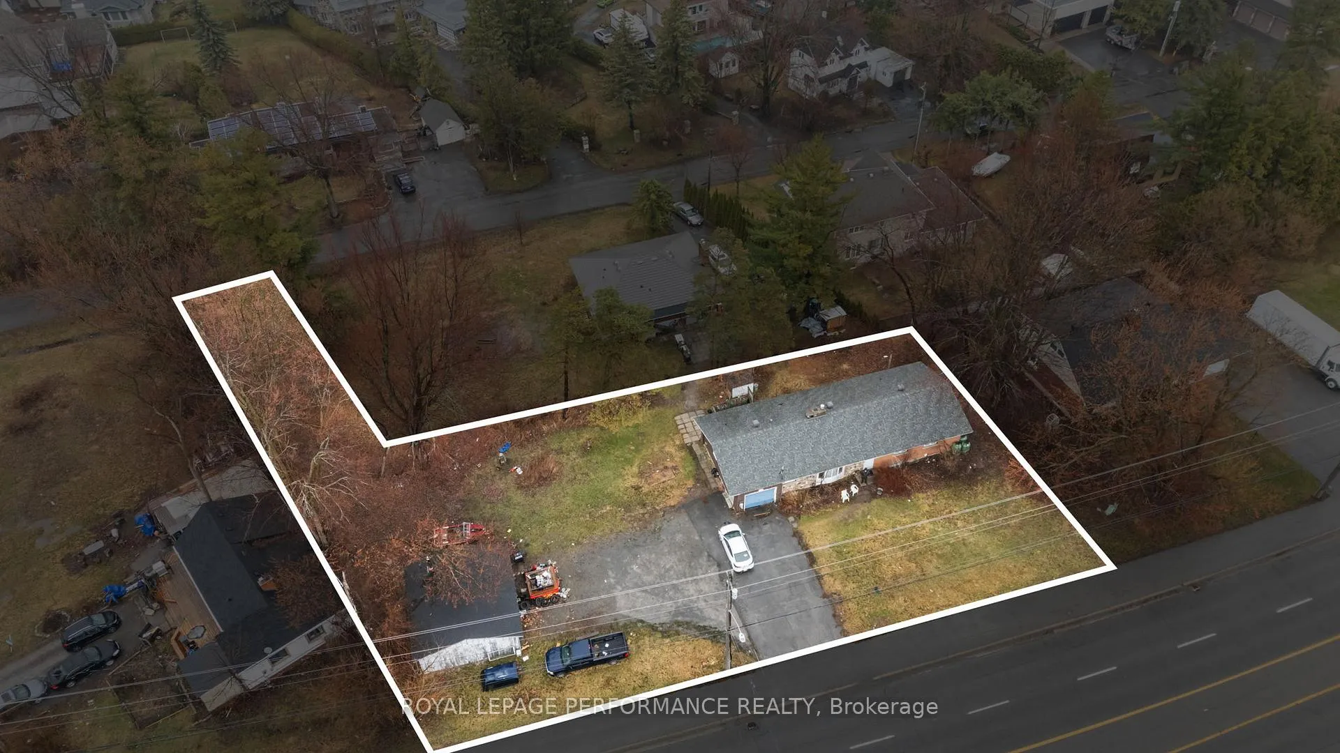 Photo 6 of 3433 Carling Avenue, Ottawa, Crystal Bay/Rocky Point — HOMEH