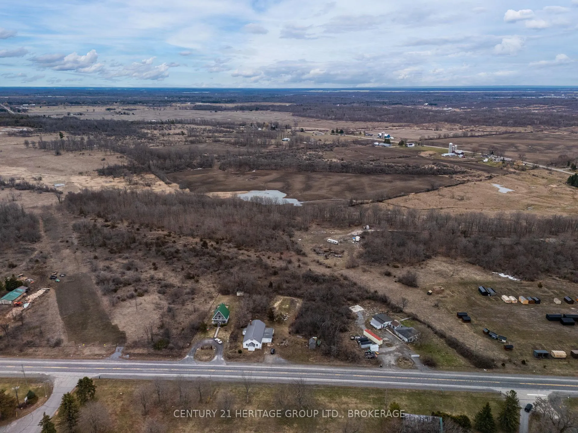 Photo 5 of 3373 Highway 15, Kingston, City North of 401 — HOMEH