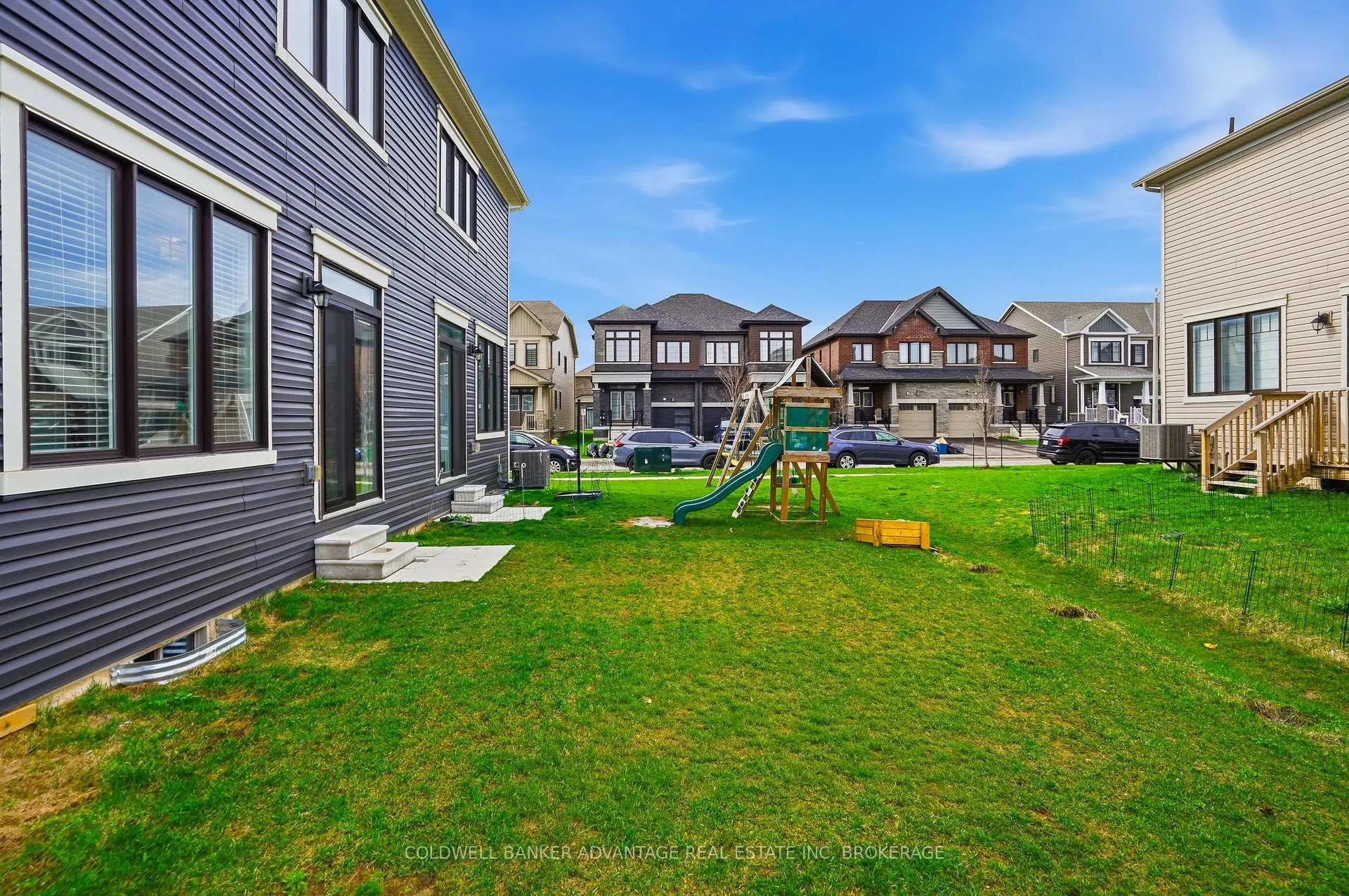 Photo 36 of 21 Blackberry Lane, Thorold, Hurricane/Merrittville — HOMEH