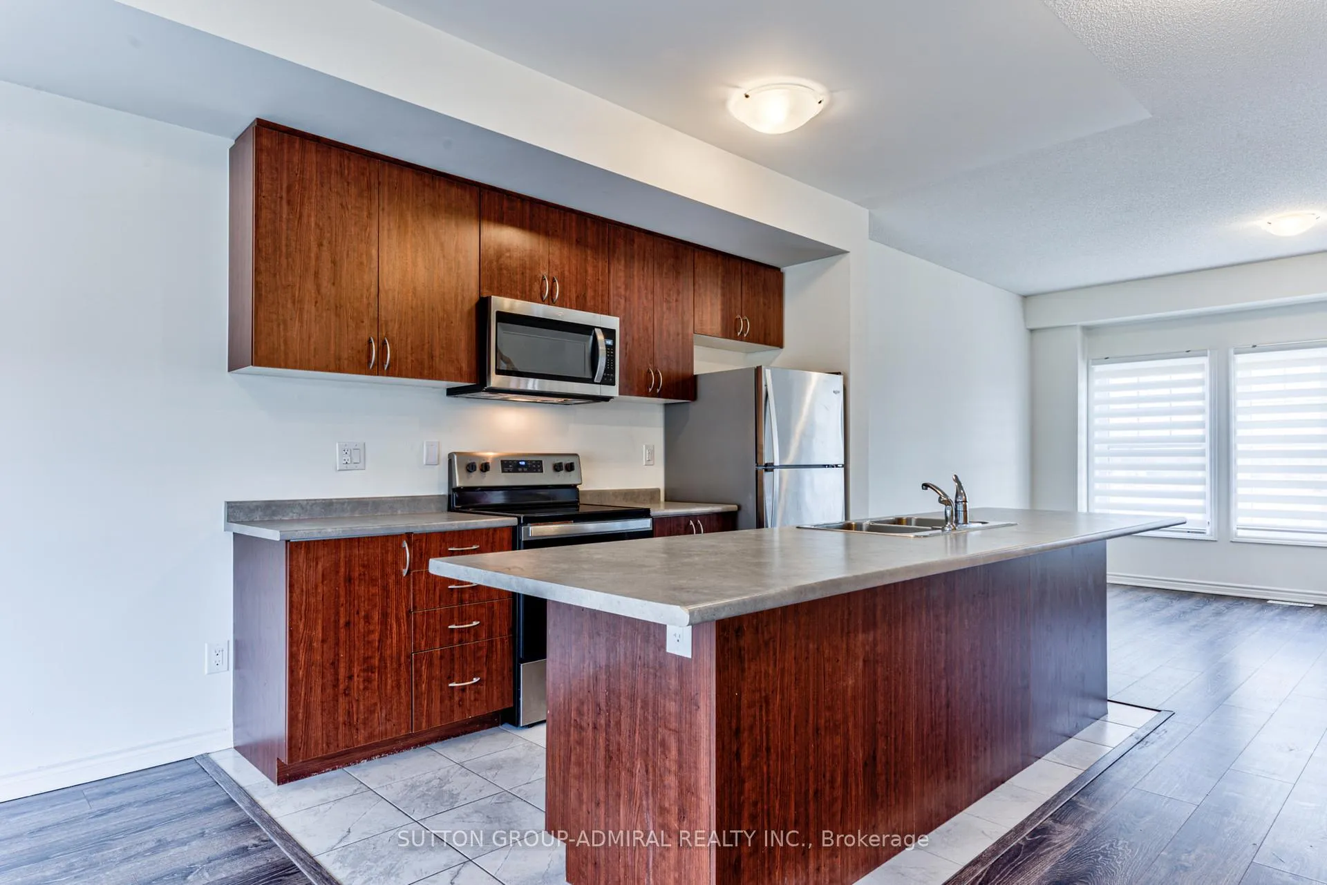 Photo 16 of 117 Sandhill Crane Drive, Wasaga Beach — HOMEH