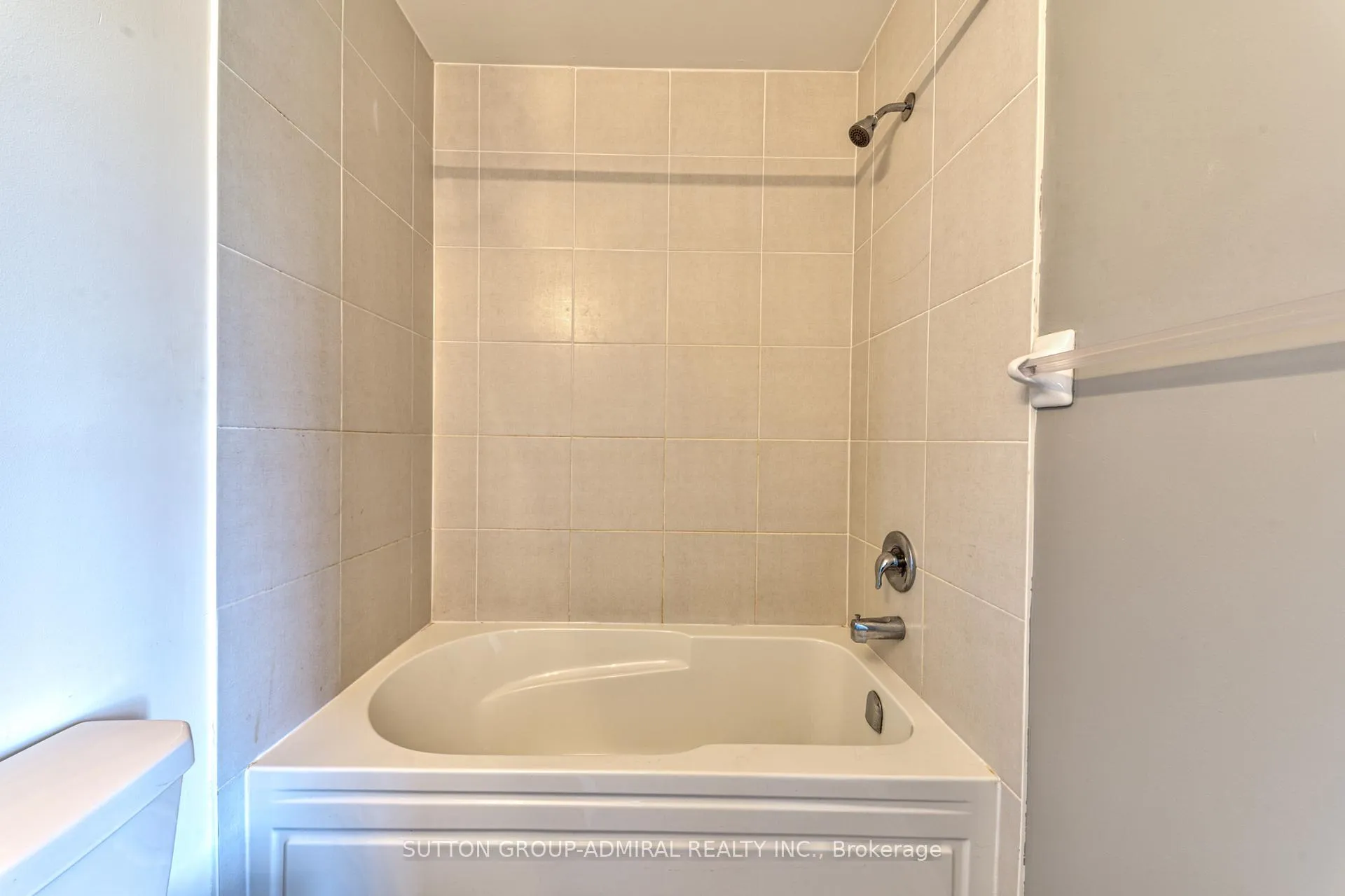 Photo 30 of 117 Sandhill Crane Drive, Wasaga Beach — HOMEH
