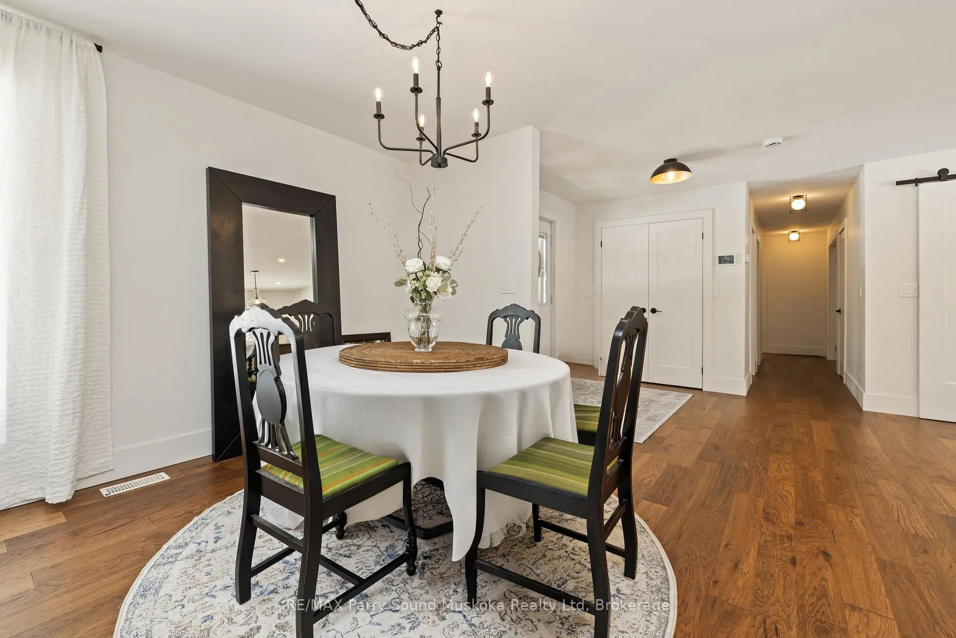 Photo 11 of 31 Lake Forest Drive, McDougall — HOMEH