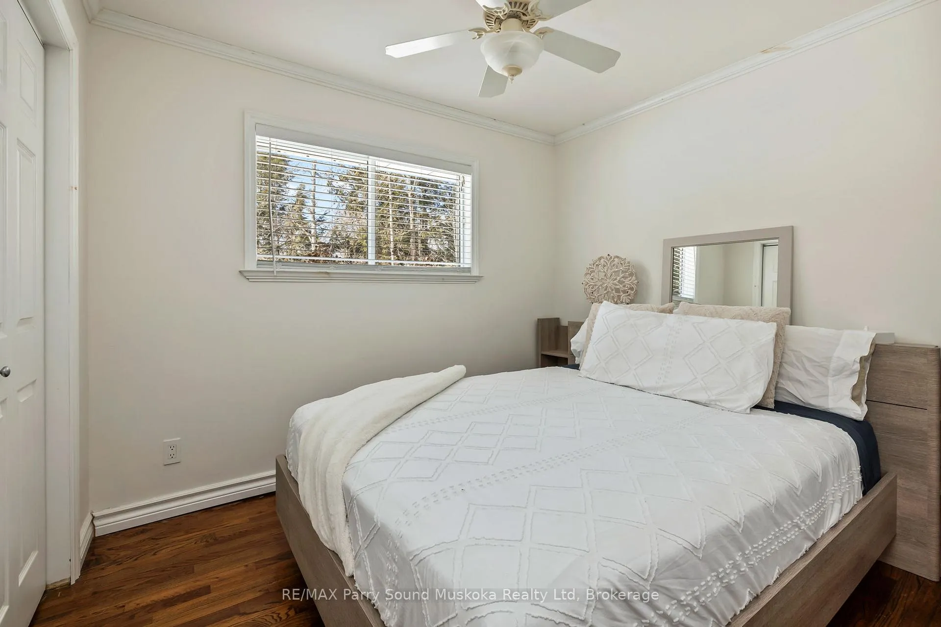 Photo 17 of 31 Lake Forest Drive, McDougall — HOMEH