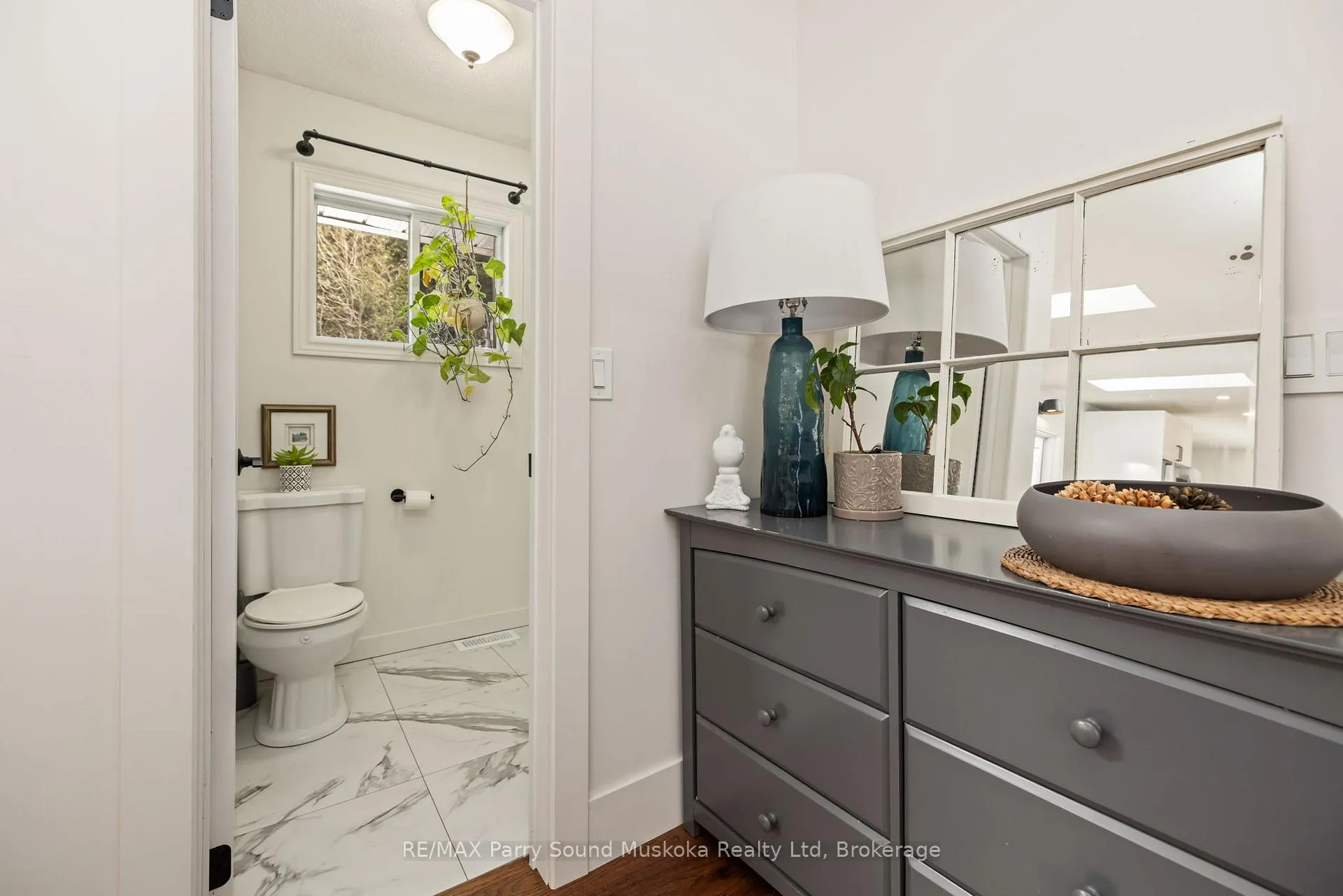 Photo 24 of 31 Lake Forest Drive, McDougall — HOMEH