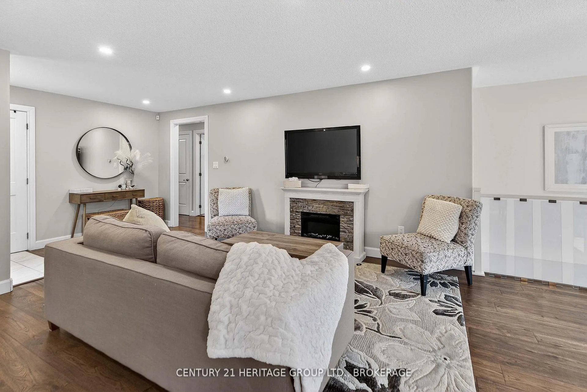 Photo 5 of 981 Woodbine Road, Kingston, North of Taylor-Kidd Blvd — HOMEH