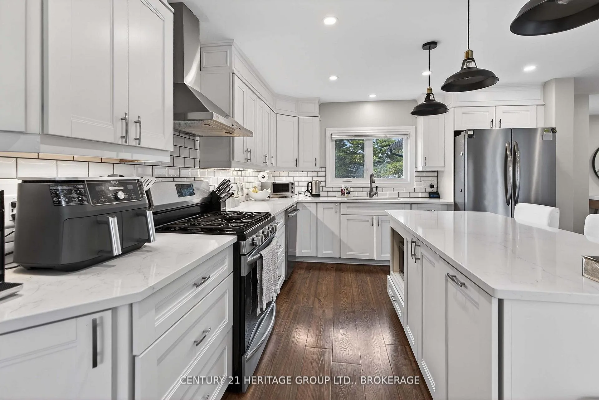 Photo 9 of 981 Woodbine Road, Kingston, North of Taylor-Kidd Blvd — HOMEH