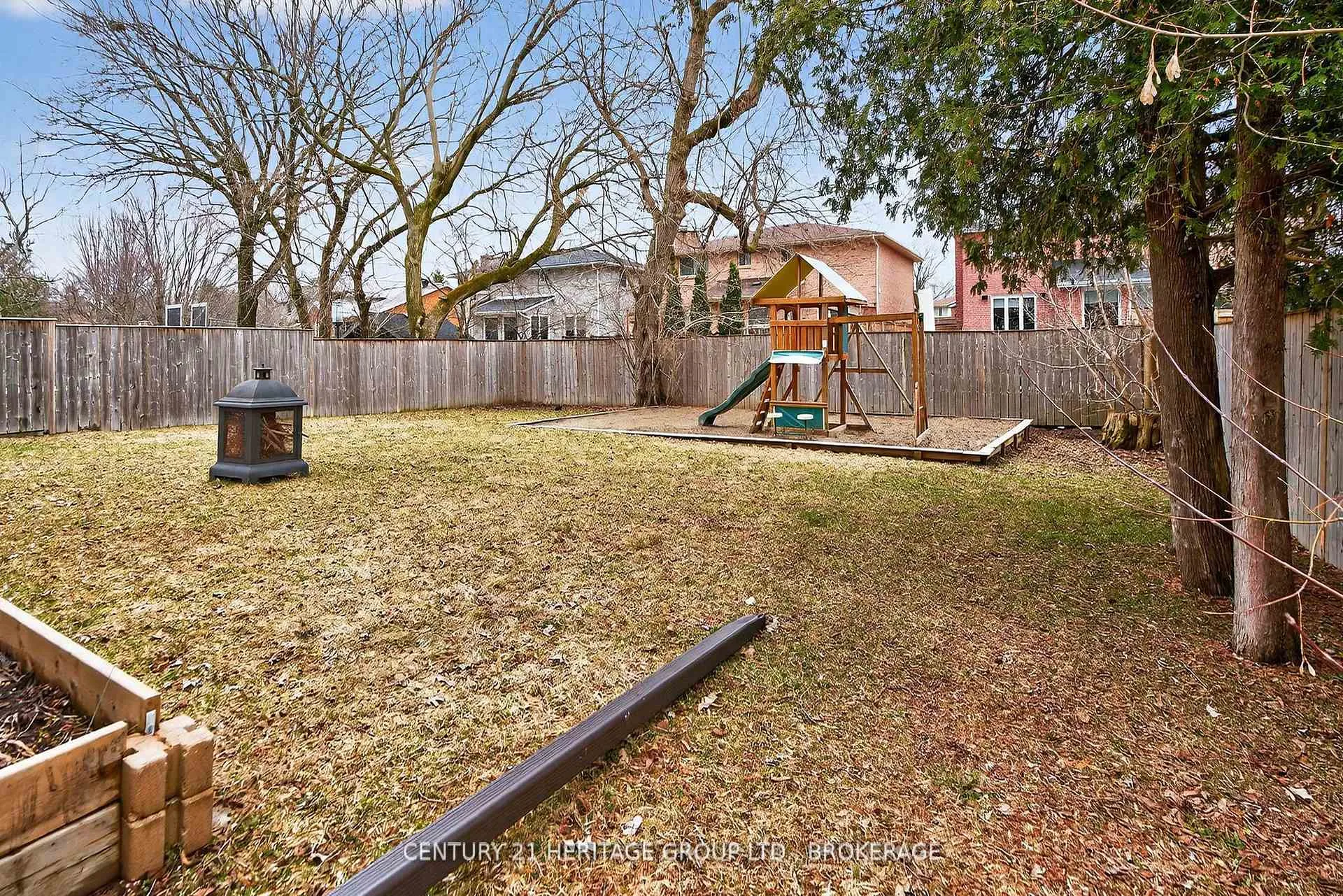 Photo 39 of 981 Woodbine Road, Kingston, North of Taylor-Kidd Blvd — HOMEH