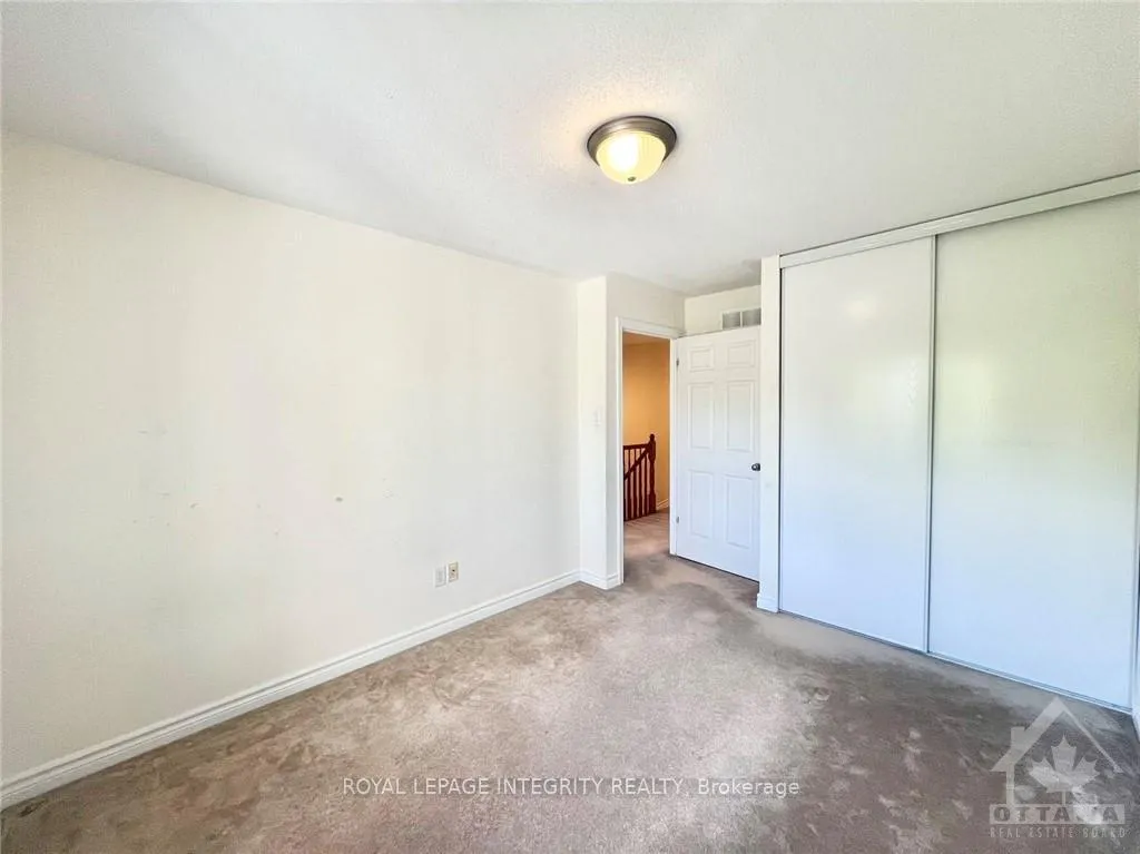 Photo 26 of 102 Brady Avenue, Ottawa, Kanata - Morgan's Grant/South March — HOMEH