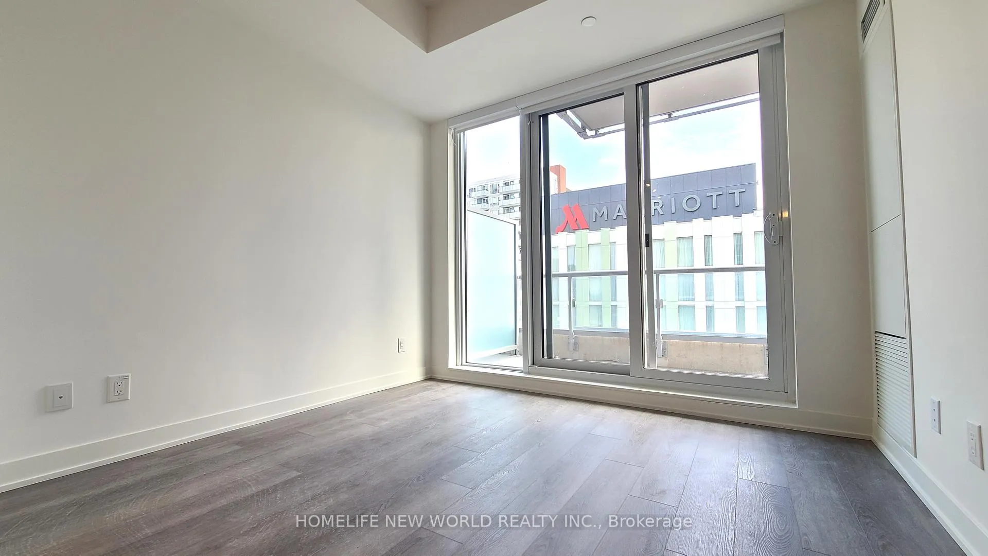 Photo 3 of Unit 813, 8119 Birchmount Road, Markham, Unionville — HOMEH