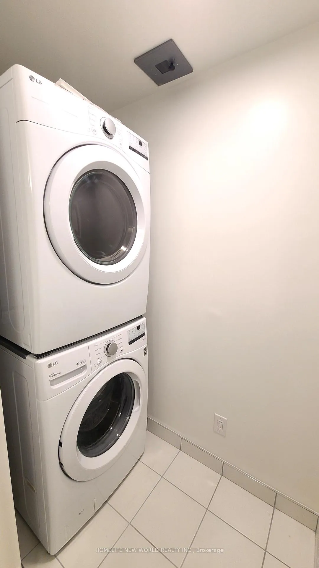 Photo 9 of Unit 813, 8119 Birchmount Road, Markham, Unionville — HOMEH