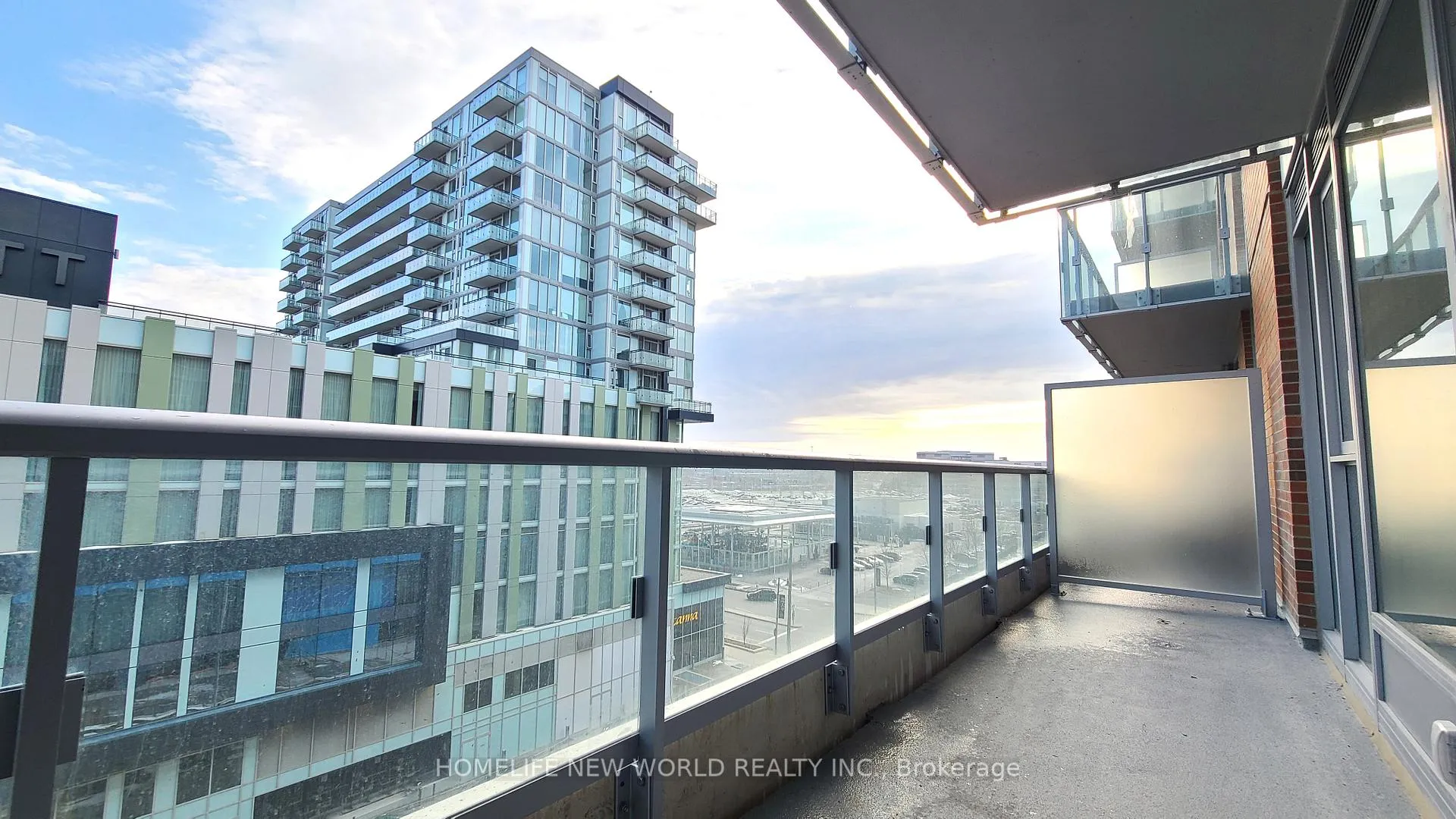 Photo 10 of Unit 813, 8119 Birchmount Road, Markham, Unionville — HOMEH