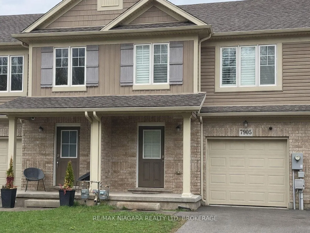 Photo 1 of 7905 Oldfield Road, Niagara Falls, Oldfield — HOMEH