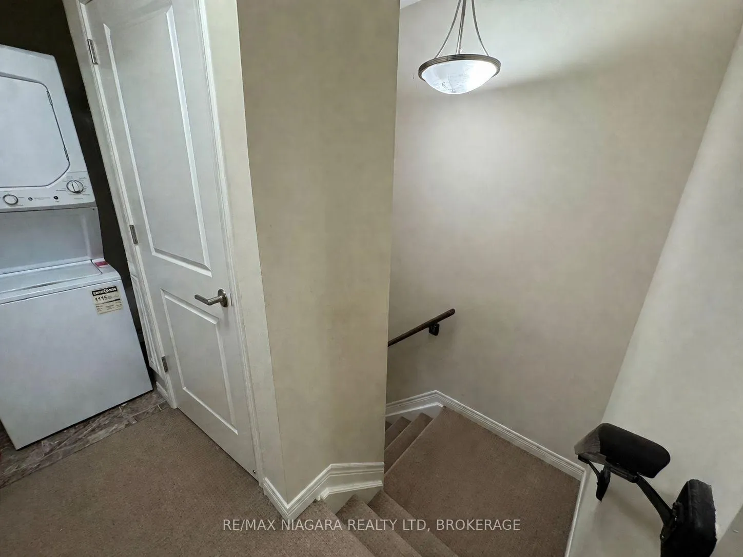 Photo 7 of 7905 Oldfield Road, Niagara Falls, Oldfield — HOMEH