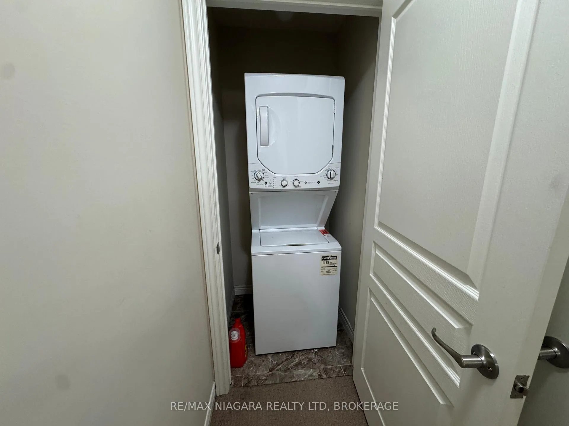Photo 15 of 7905 Oldfield Road, Niagara Falls, Oldfield — HOMEH