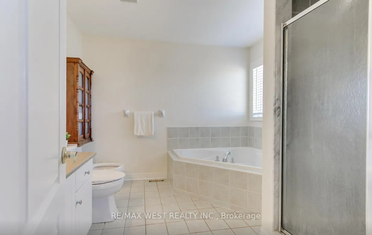 Photo 34 of 2 Sgotto Boulevard, Vaughan, Sonoma Heights — HOMEH