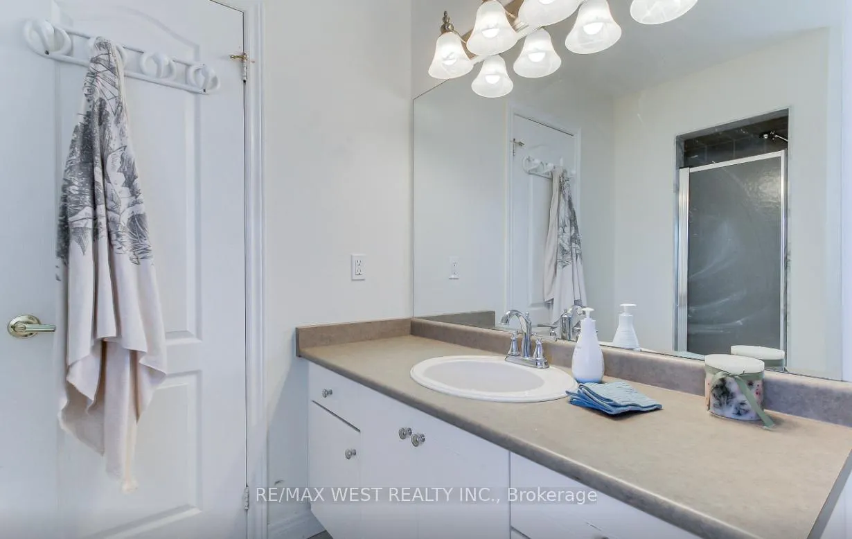 Photo 35 of 2 Sgotto Boulevard, Vaughan, Sonoma Heights — HOMEH