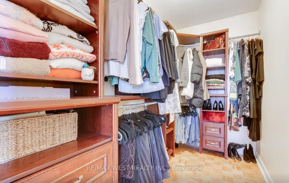 Photo 37 of 2 Sgotto Boulevard, Vaughan, Sonoma Heights — HOMEH