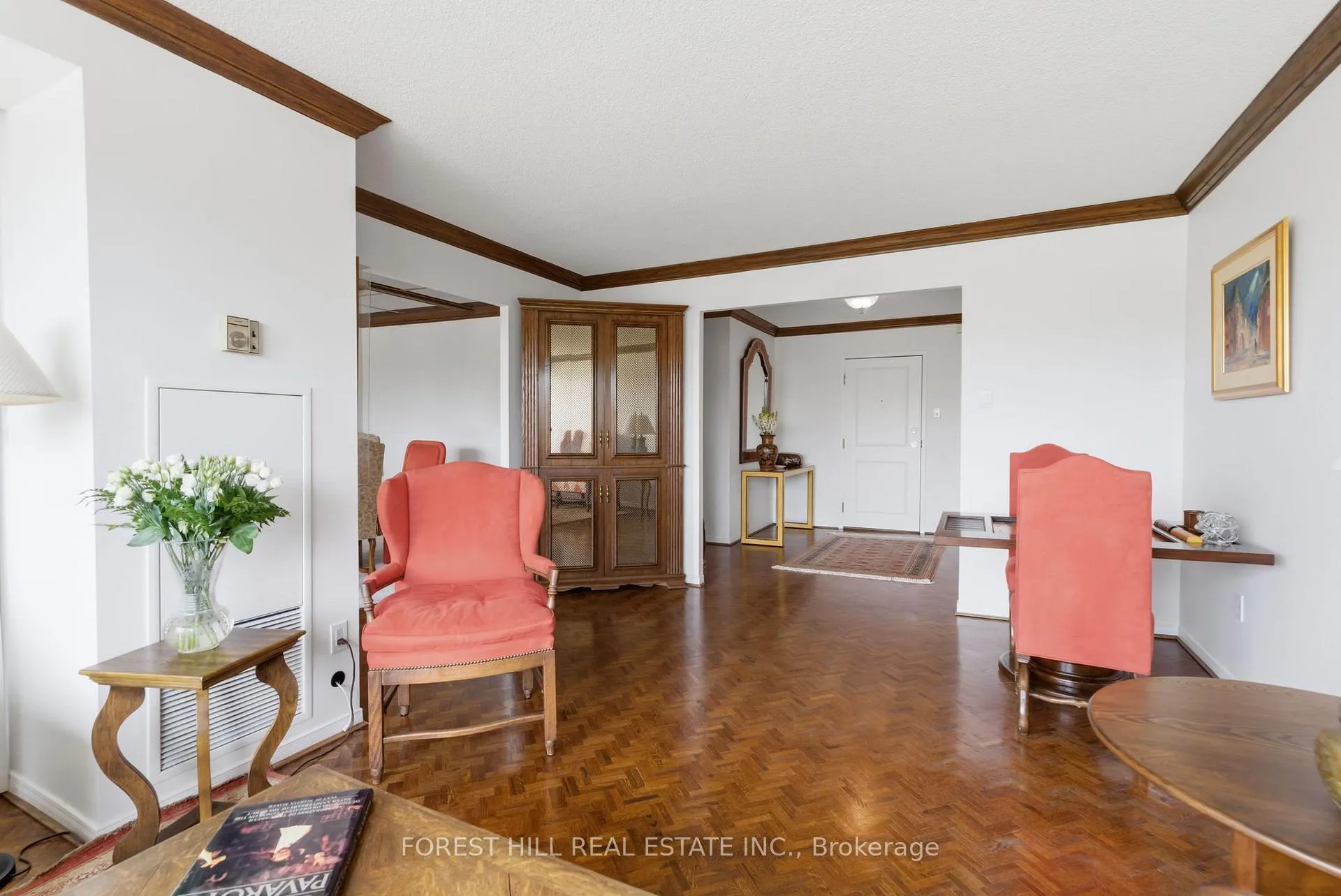 Photo 13 of Unit 610, 19 Lower Village Gate, Toronto, Forest Hill South — HOMEH
