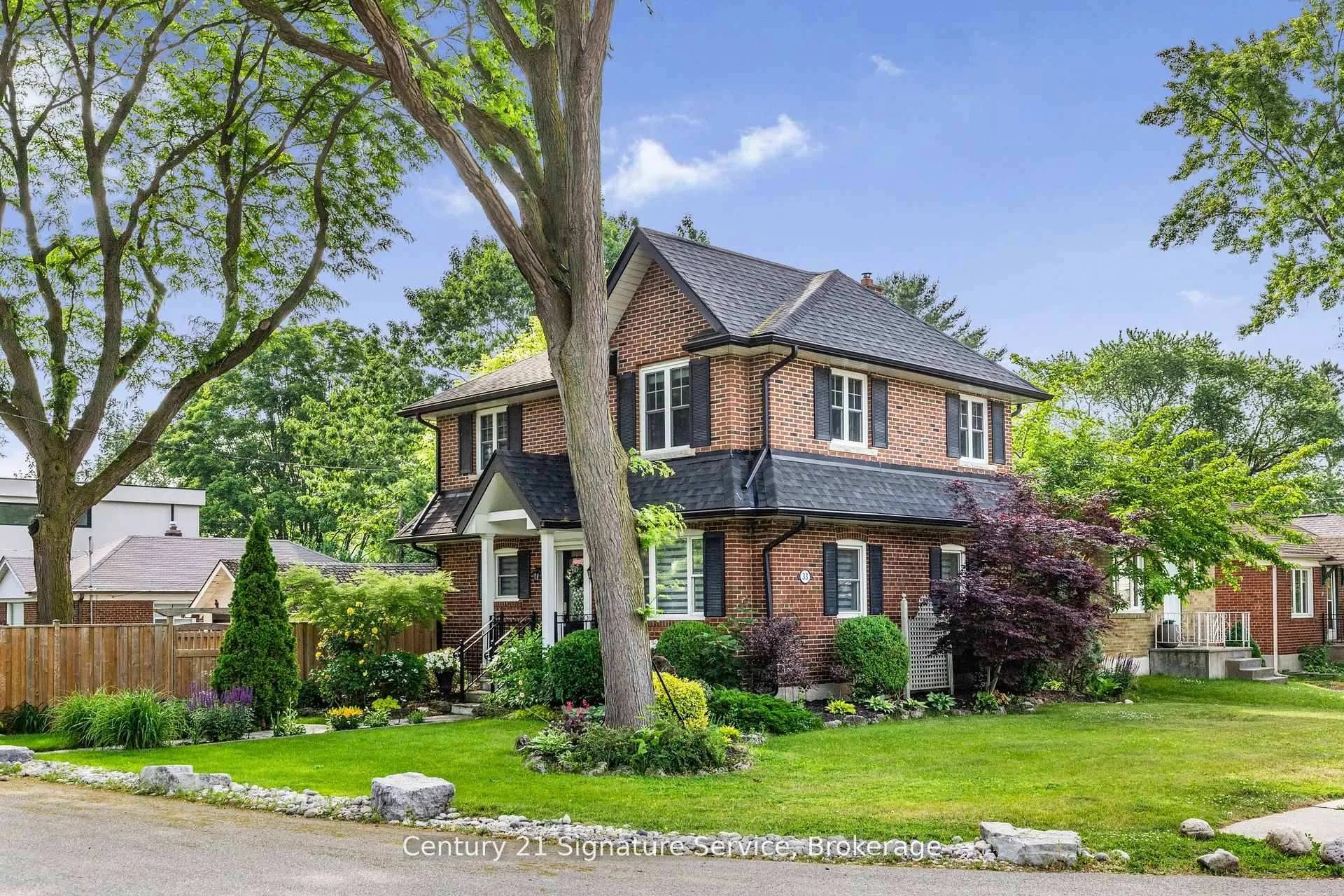 Photo 1 of 33 McIntosh Avenue, Etobicoke, Stonegate-Queensway — HOMEH