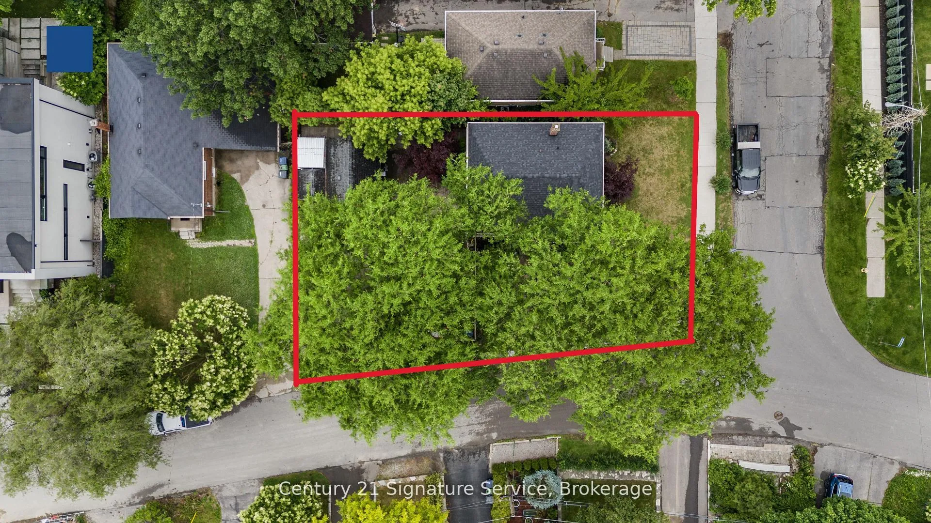 Photo 26 of 33 McIntosh Avenue, Etobicoke, Stonegate-Queensway — HOMEH