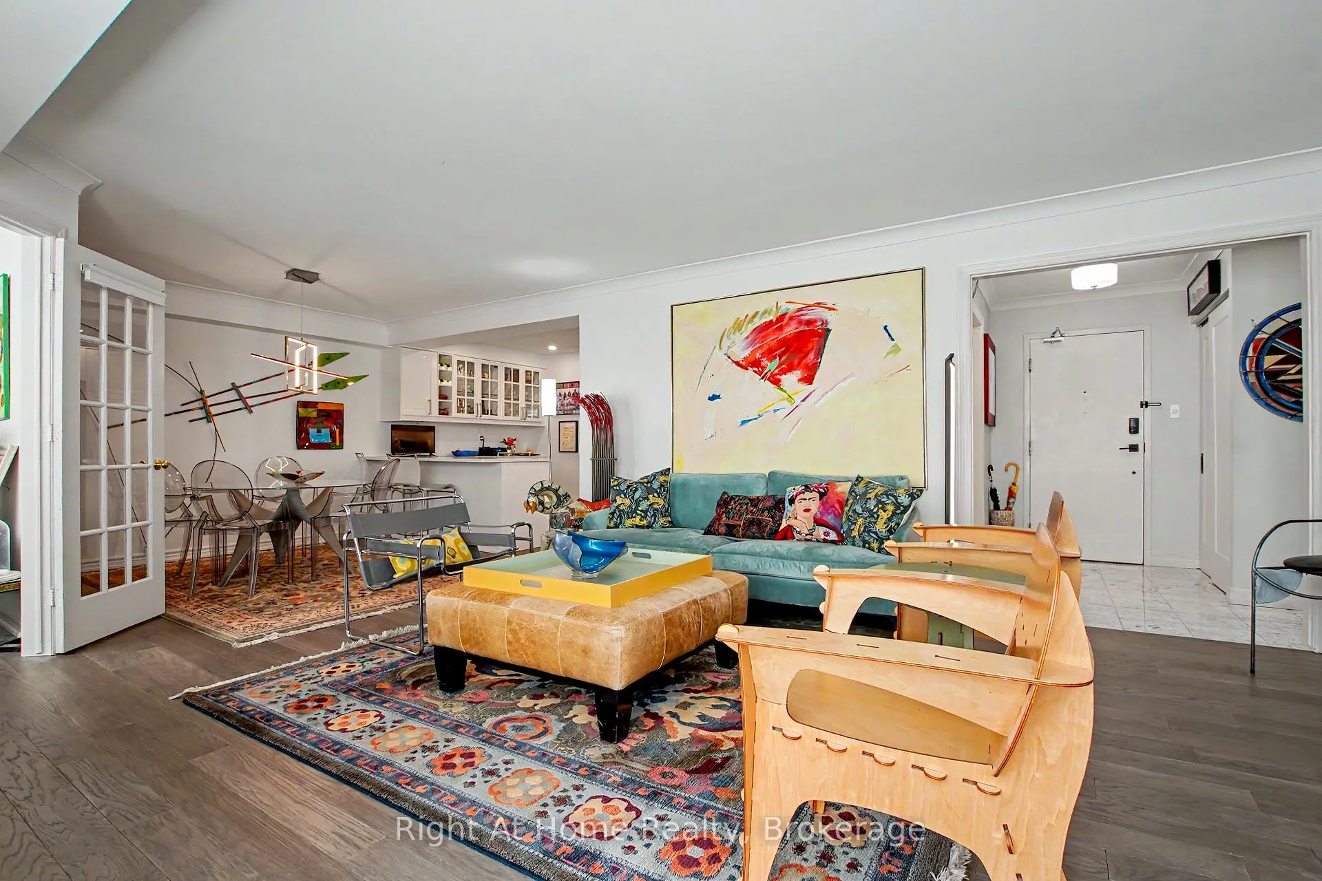Photo 11 of Unit 405, 2121 Lakeshore Road, Burlington, Brant — HOMEH