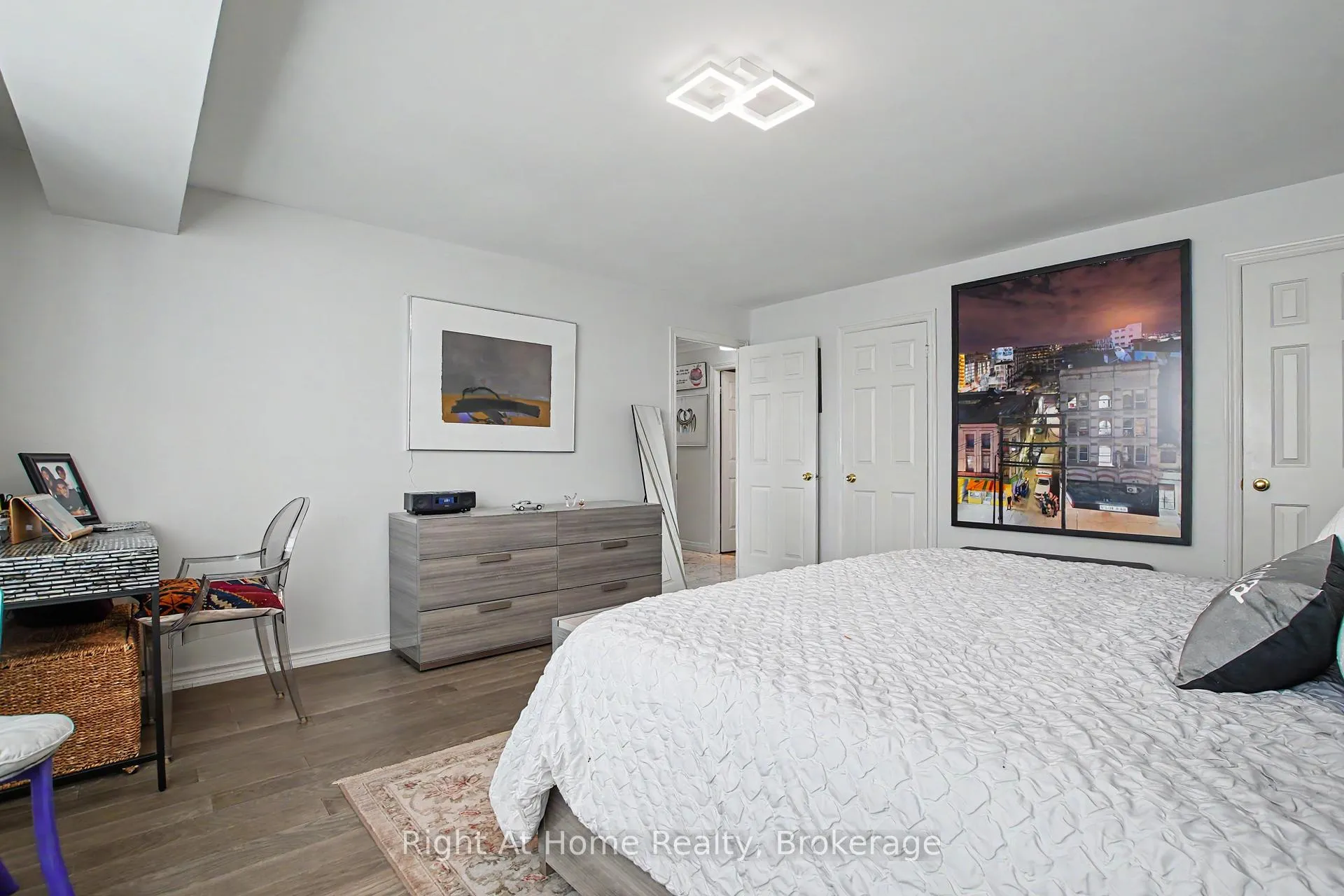 Photo 26 of Unit 405, 2121 Lakeshore Road, Burlington, Brant — HOMEH