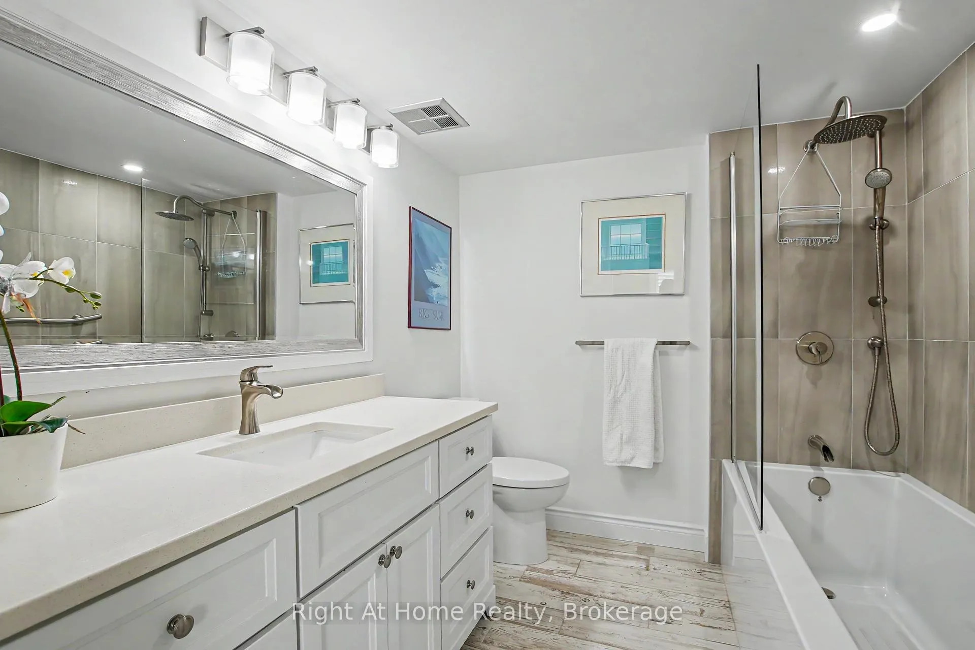Photo 27 of Unit 405, 2121 Lakeshore Road, Burlington, Brant — HOMEH