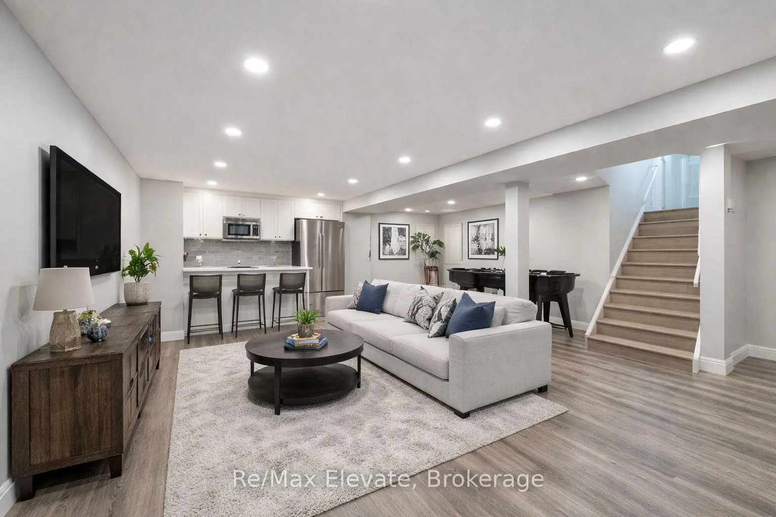 Photo 34 of 44 Callander Crescent, New Tecumseth, Alliston — HOMEH