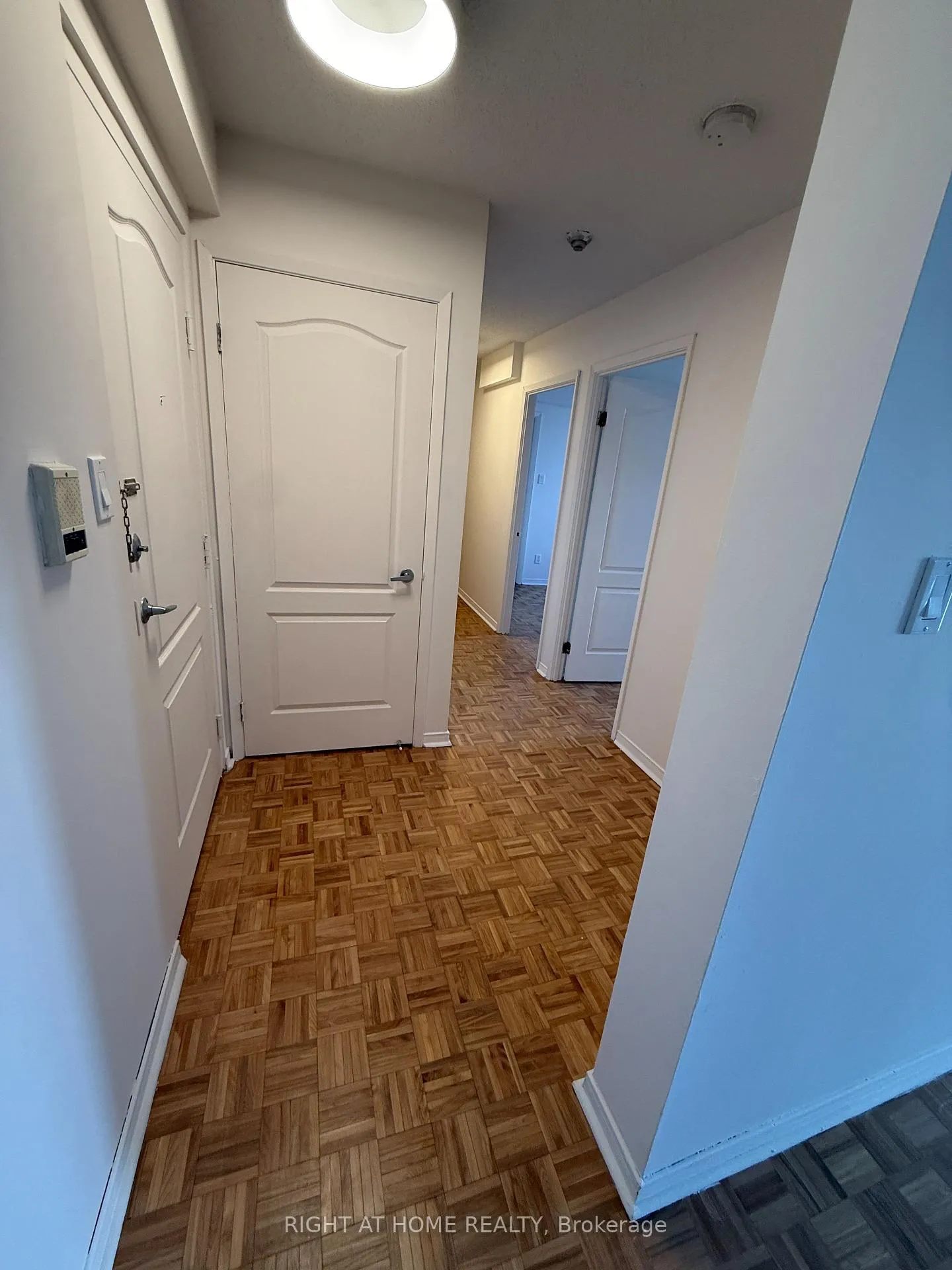 Photo 4 of 855 Wilson Road N, Oshawa, Pinecrest — HOMEH