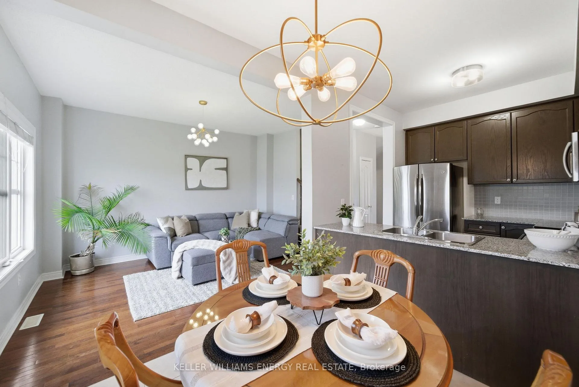 Photo 12 of 1771 Carousel Drive, Pickering, Duffin Heights — HOMEH