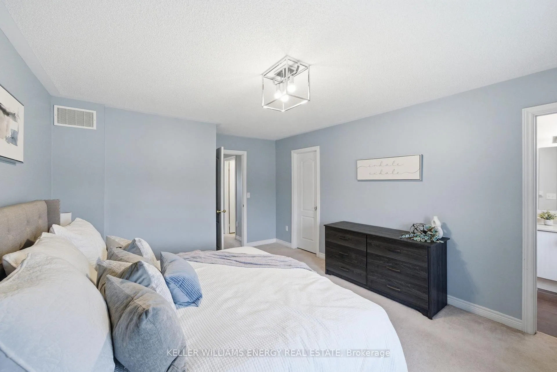 Photo 17 of 1771 Carousel Drive, Pickering, Duffin Heights — HOMEH