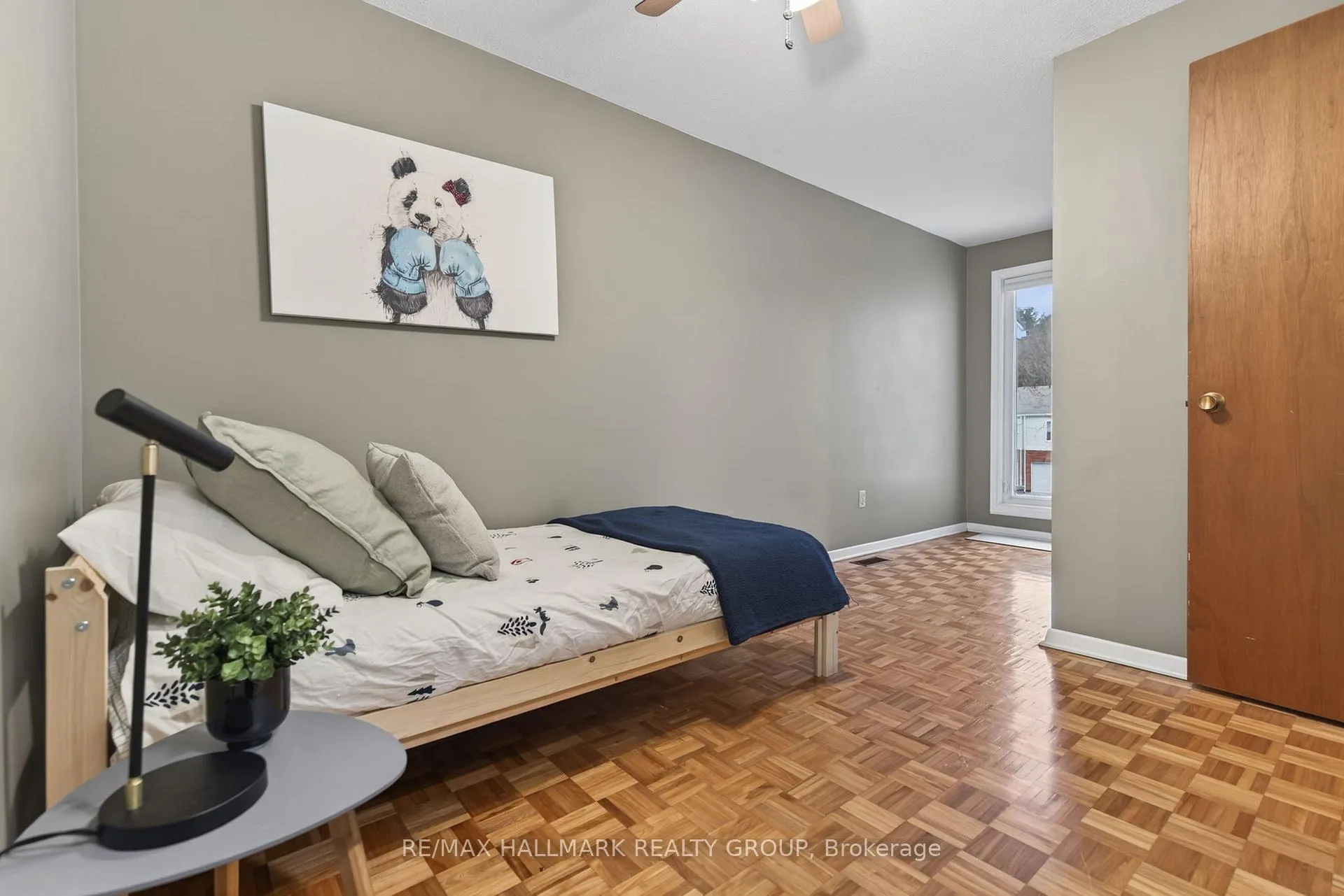 Photo 27 of 24 Hobart Crescent, Ottawa, Sheahan Estates/Trend Village — HOMEH