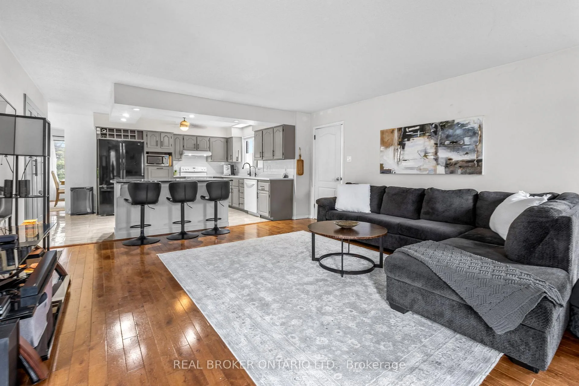 Photo 10 of 5400 Osgoode Main Street, Ottawa, Osgoode — HOMEH