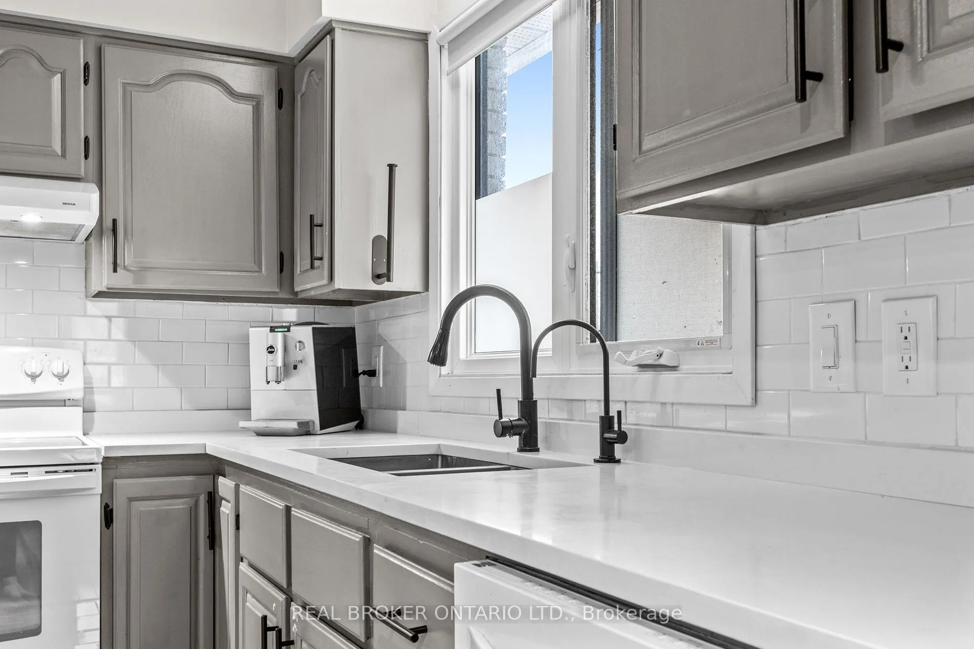 Photo 12 of 5400 Osgoode Main Street, Ottawa, Osgoode — HOMEH