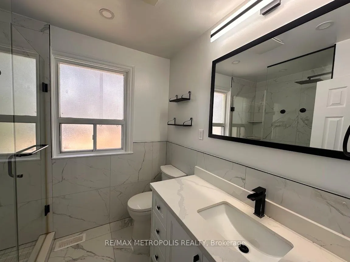 Photo 15 of 9 Gladiator Road, Markham, Bullock — HOMEH