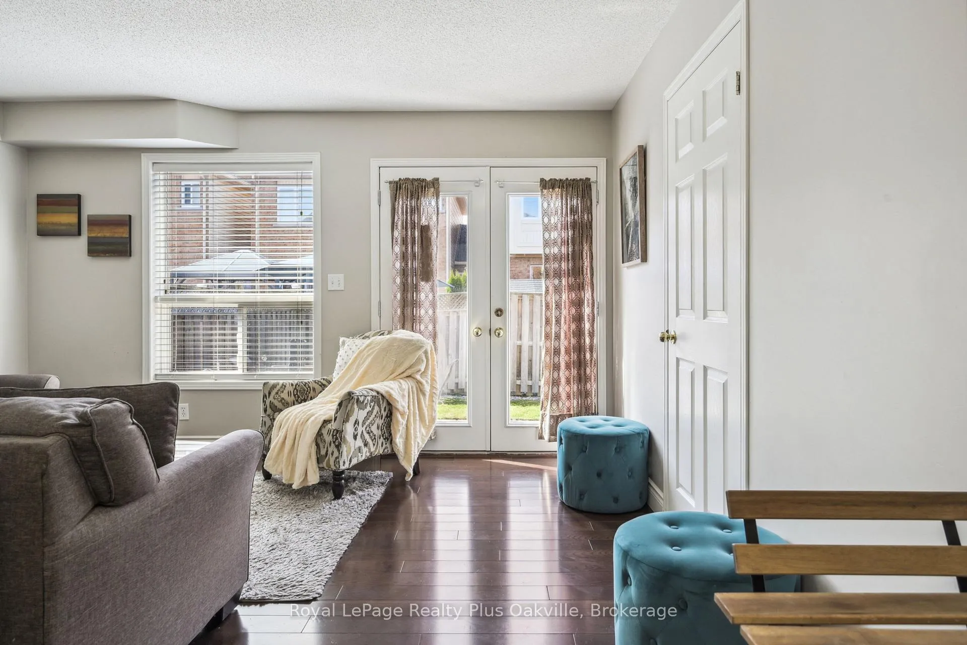 Photo 9 of 2244 Stokes Lane, Burlington, Orchard — HOMEH
