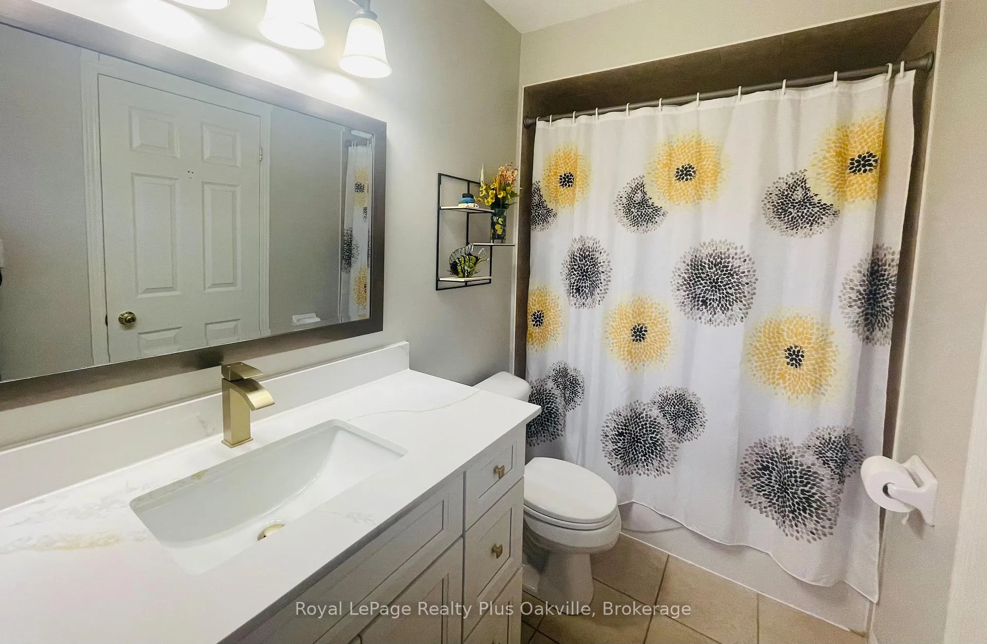 Photo 20 of 2244 Stokes Lane, Burlington, Orchard — HOMEH