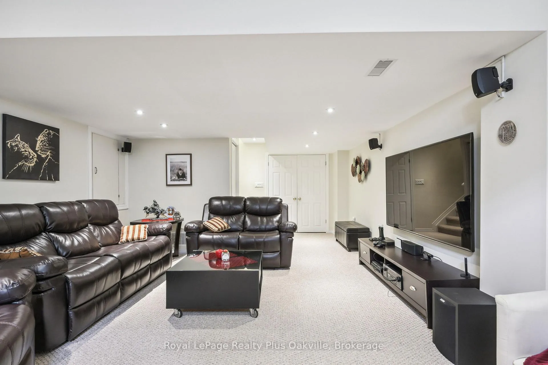 Photo 23 of 2244 Stokes Lane, Burlington, Orchard — HOMEH