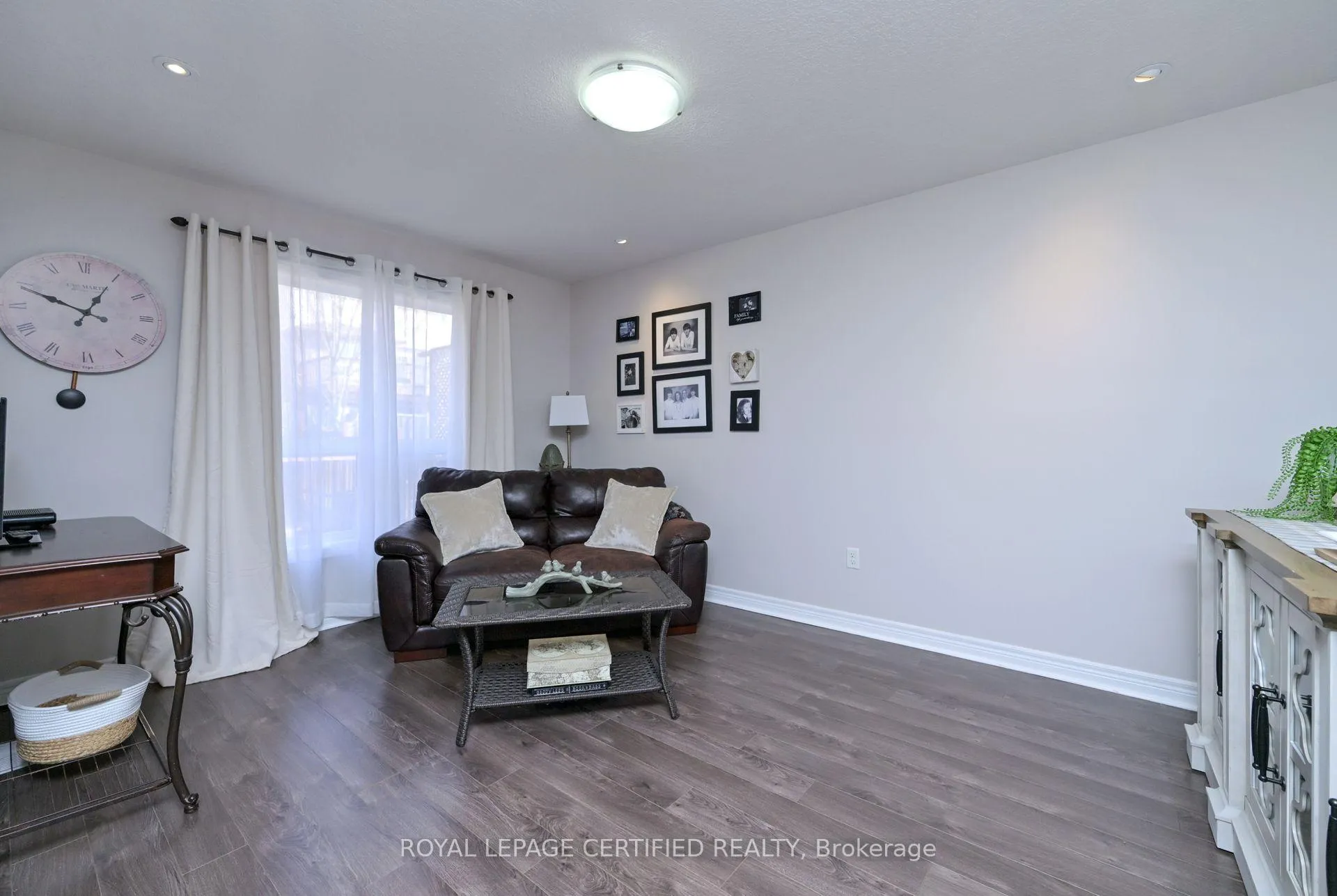 Photo 11 of 102 Oakes Crescent, Guelph, Grange Road — HOMEH