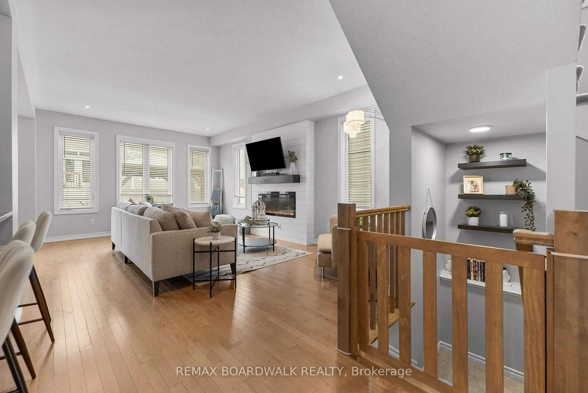 Photo 4 of 179 Equitation Circle, Ottawa, Goulbourn Twp From Franktown Rd/South To Rideau — HOMEH