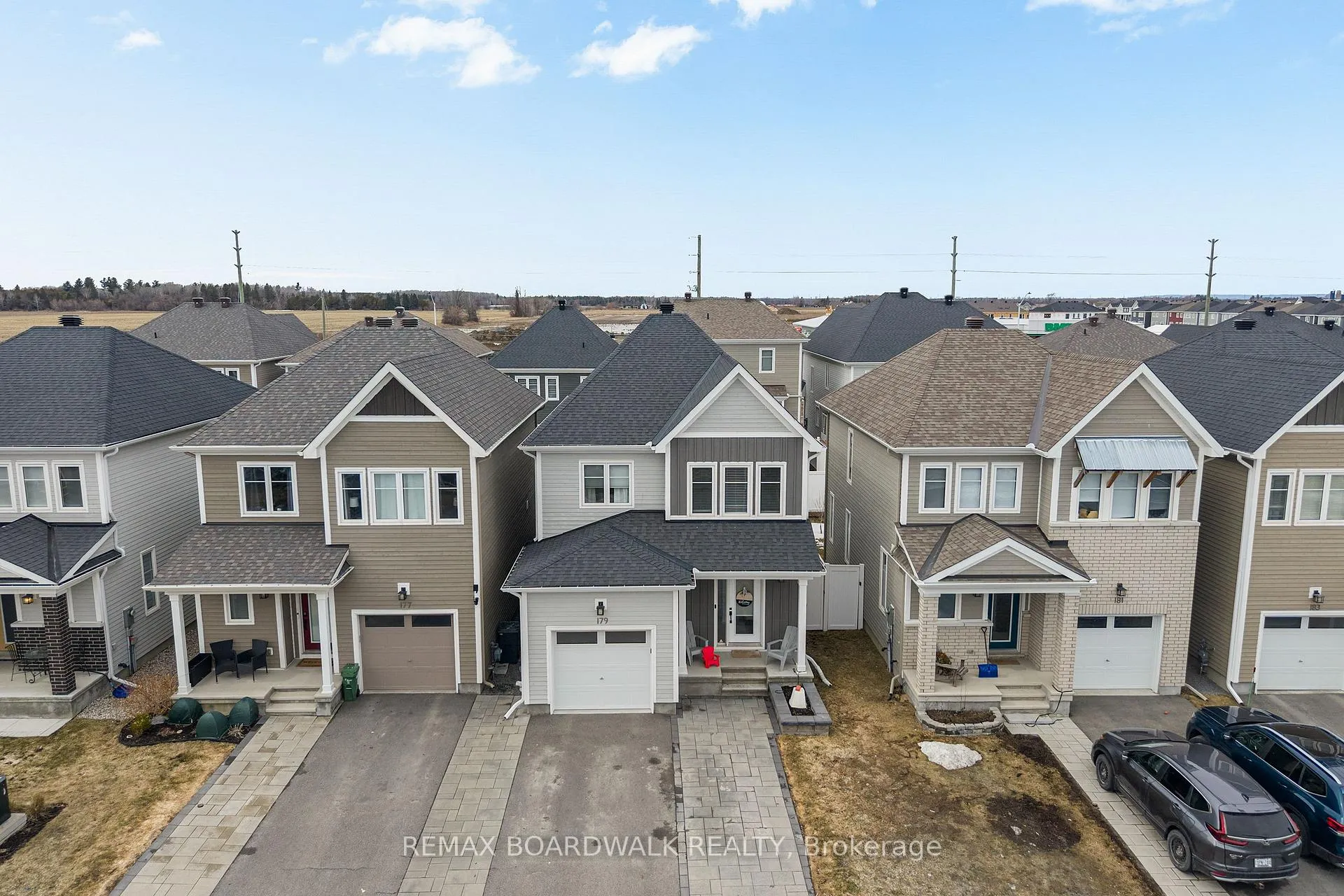 Photo 33 of 179 Equitation Circle, Ottawa, Goulbourn Twp From Franktown Rd/South To Rideau — HOMEH