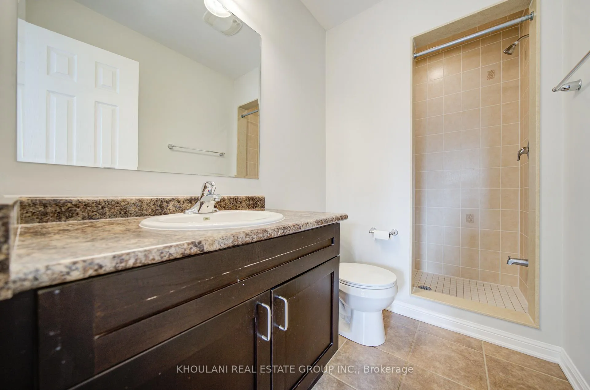 Photo 25 of 1034 Diefenbaker Street, Milton, Willmott — HOMEH