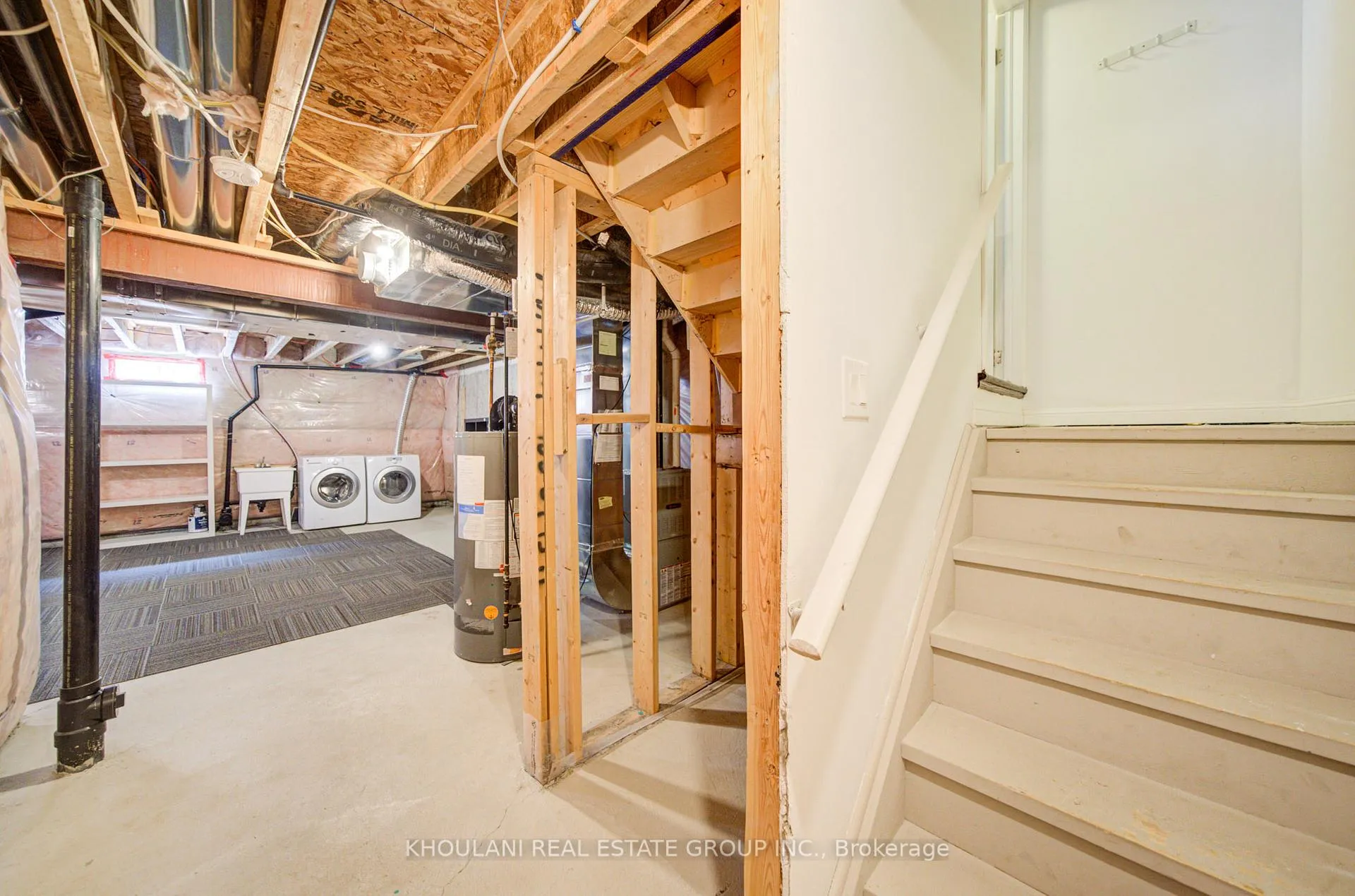 Photo 35 of 1034 Diefenbaker Street, Milton, Willmott — HOMEH