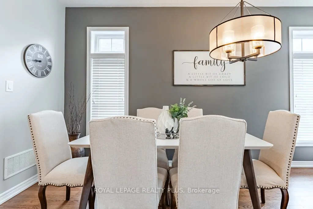 Photo 8 of 580 Holland Heights, Milton, Scott — HOMEH