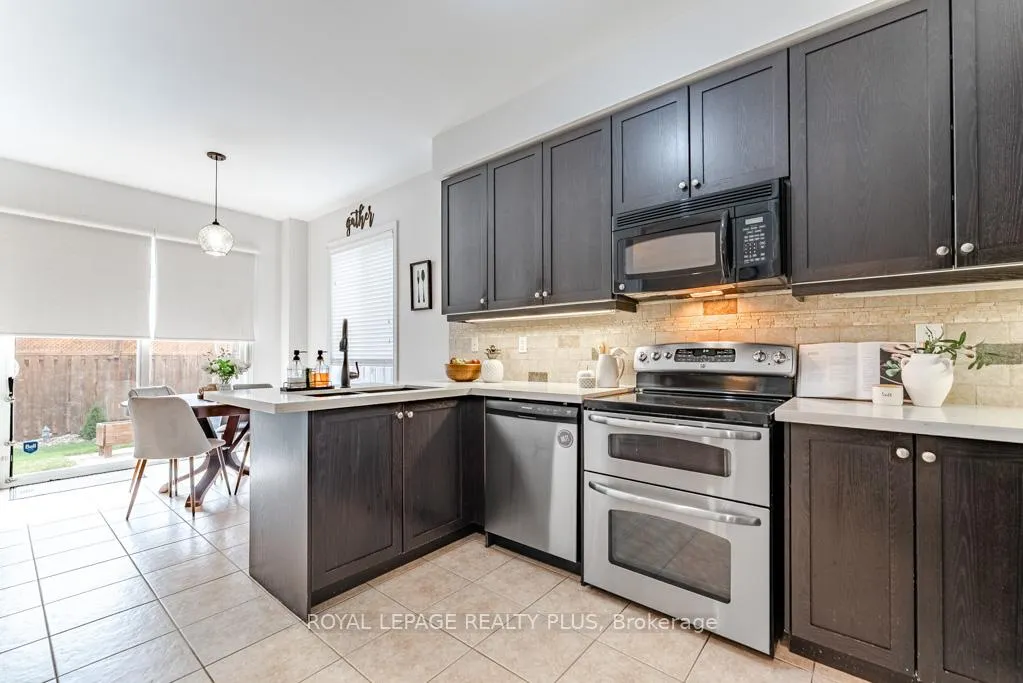 Photo 17 of 580 Holland Heights, Milton, Scott — HOMEH