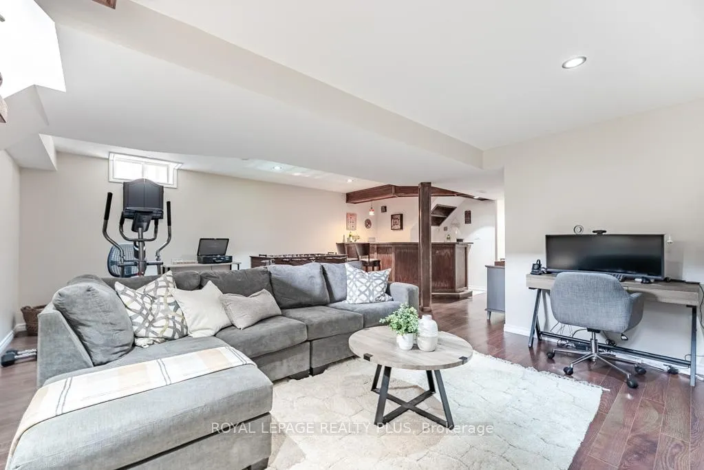 Photo 33 of 580 Holland Heights, Milton, Scott — HOMEH