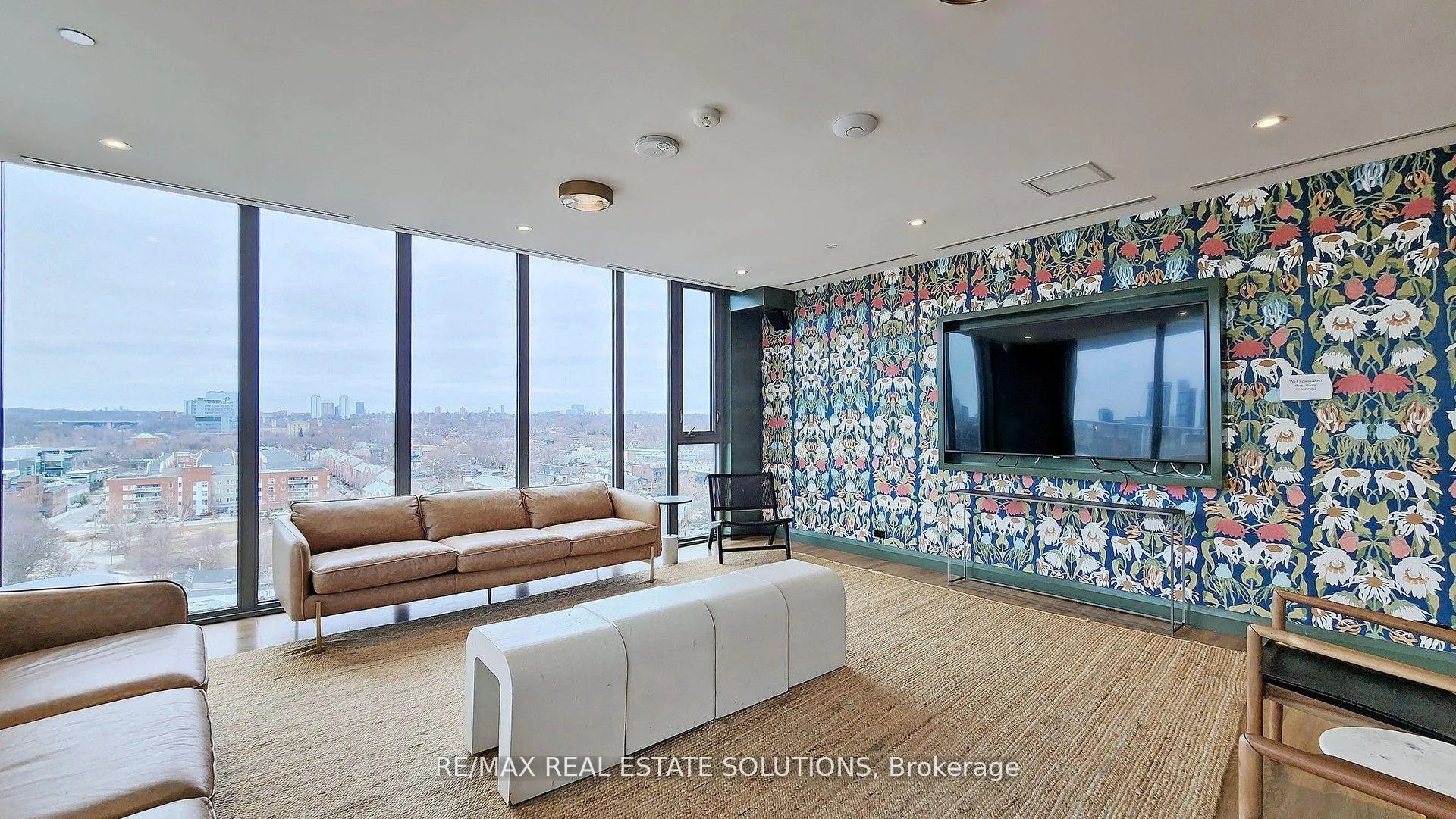 Photo 8 of Unit 1203, 25 Baseball Place, Toronto, South Riverdale — HOMEH