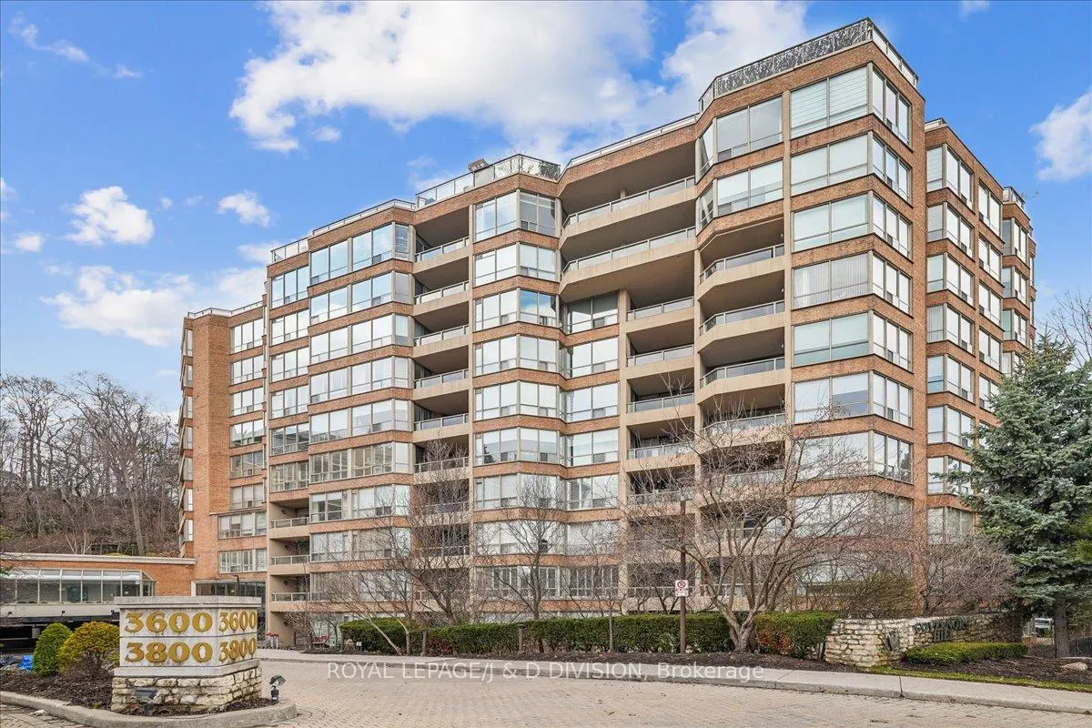 Photo 2 of Unit 507, 3800 Yonge Street, Toronto, Bedford Park-Nortown — HOMEH