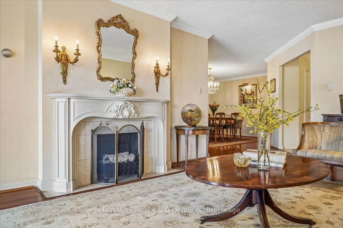Photo 7 of Unit 507, 3800 Yonge Street, Toronto, Bedford Park-Nortown — HOMEH
