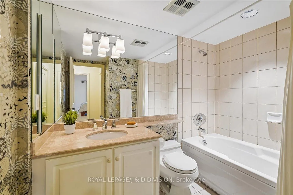 Photo 21 of Unit 507, 3800 Yonge Street, Toronto, Bedford Park-Nortown — HOMEH